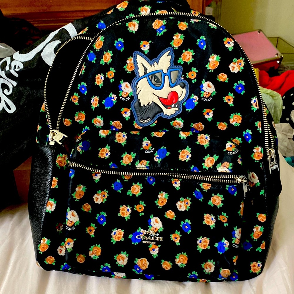 Coach Wolf Patch Floral Backpack